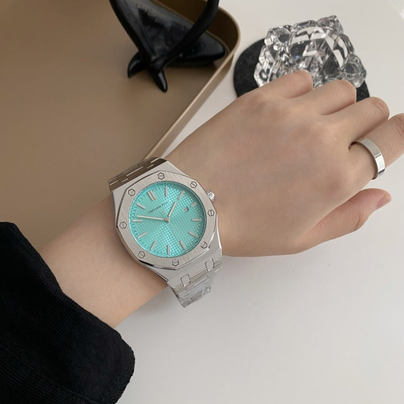 Simple And Stylish Oak Sports Large Dial