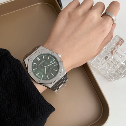 Simple And Stylish Oak Sports Large Dial