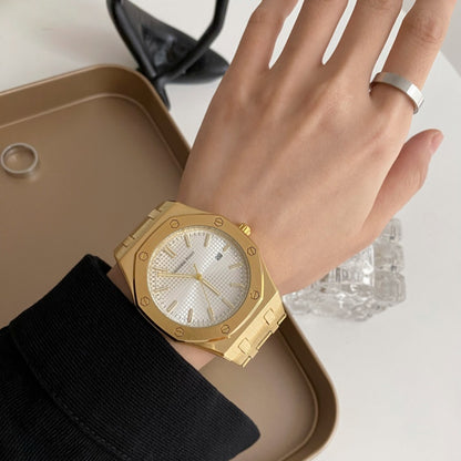 Simple And Stylish Oak Sports Large Dial