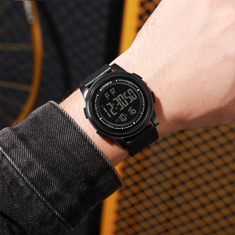 Men's Sports Electronic Watch Lightweight Design Large Screen Luminous Student Watch